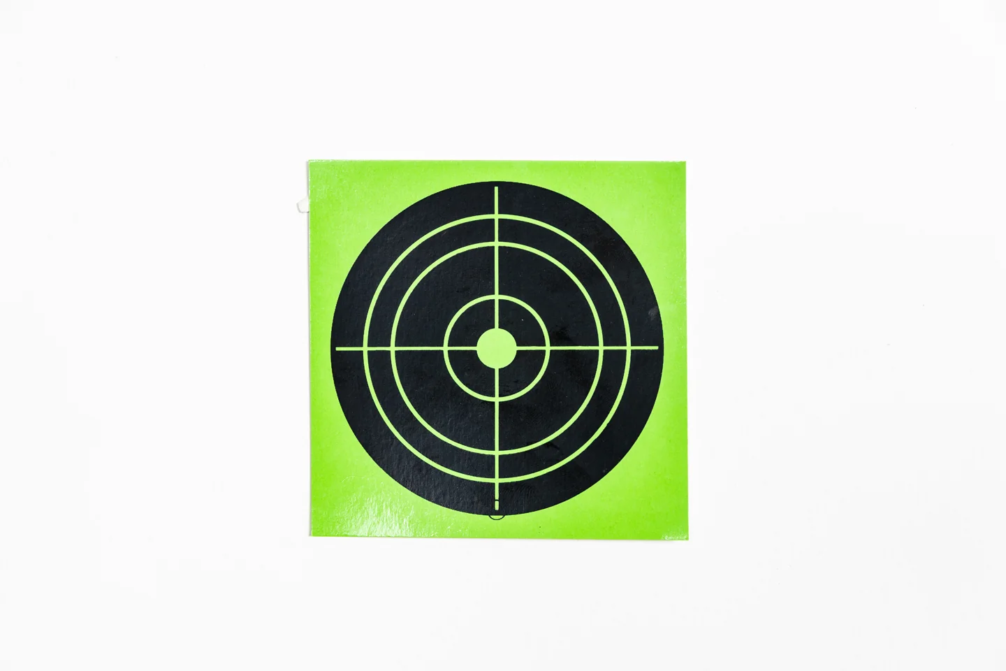 Green concentric-circle target